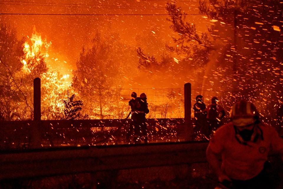 Akdeniz ülkelerinde sıcakla ilişkilendirilen yangınlar başladı